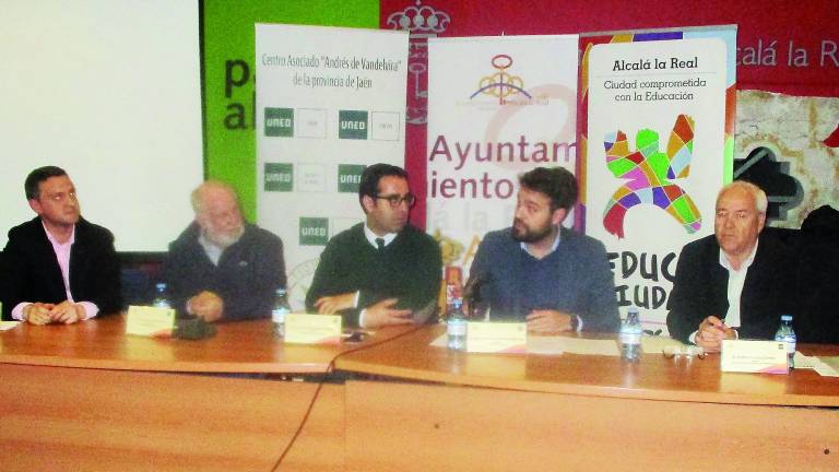 Alcaldes exigen financiación para los servicios municipales Alcaldes exigen financiación para los servicios municipales