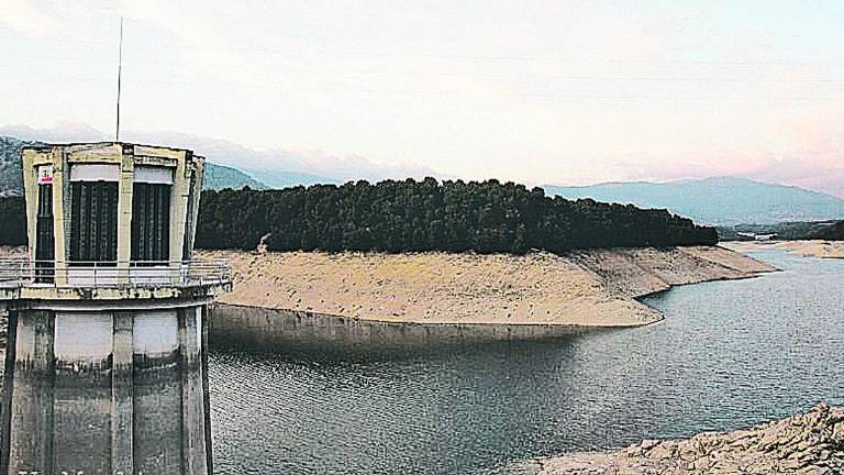 La sequía alarma a regantes de Pozo Alcón y de Hinojares La sequía alarma a regantes de Pozo Alcón y de Hinojares