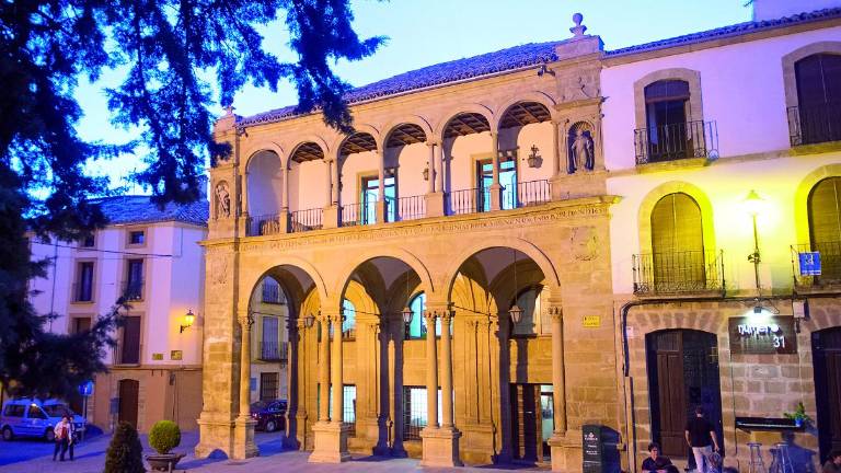 Quejas por la falta de profesor de chelo en el Conservatorio