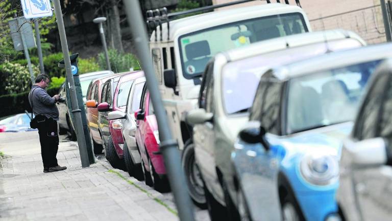 Comienzan los trámites para municipalizar la zona azul Comienzan los trámites para municipalizar la zona azul