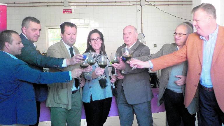 Un aceite de máxima calidad y digno de obtener un premio Un aceite de máxima calidad y digno de obtener un premio