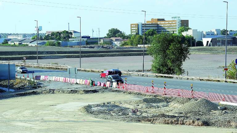 ¿Obras en el Jaén Plaza para Feria?