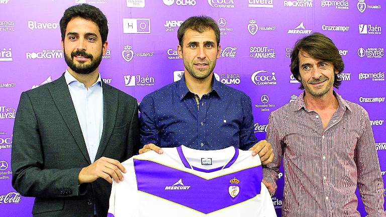 Valenciano: “Vamos a sudar la camiseta en el Real Jaén” Valenciano: “Vamos a sudar la camiseta en el Real Jaén”