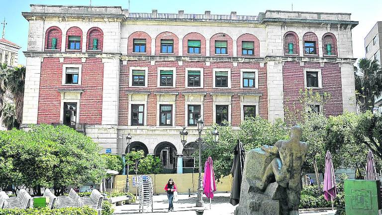 La Agencia Tributaria se va de la Plaza de la Constitución La Agencia Tributaria se va de la Plaza de la Constitución