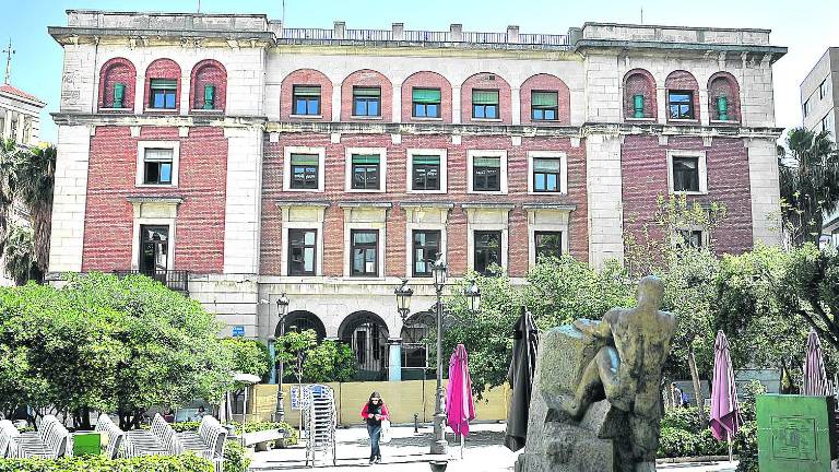 La Agencia Tributaria se va de la Plaza de la Constitución