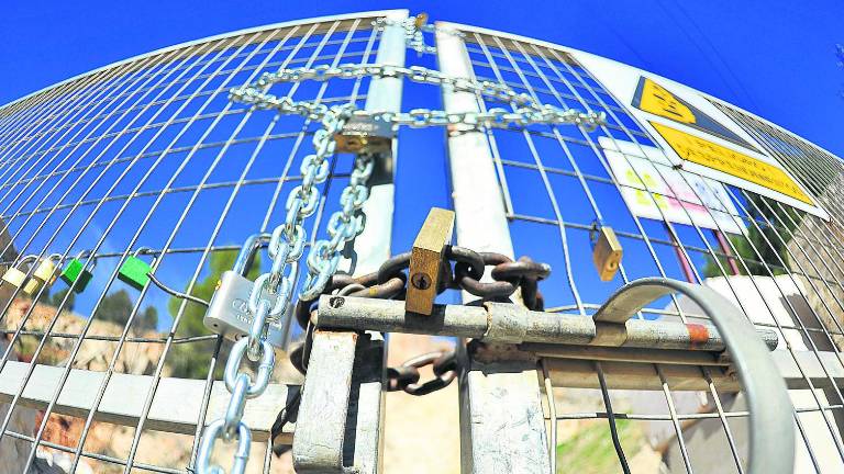 La cantera está “sin papeles” La cantera está “sin papeles”