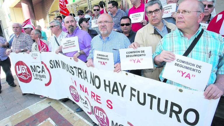 Exsantaneros piden que se cumpla el “Linares-Futuro” Exsantaneros piden que se cumpla el “Linares-Futuro”