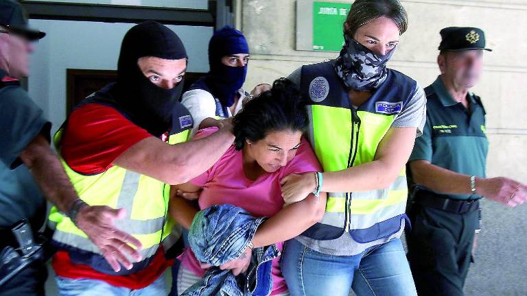La juez pide prisión para los detenidos por el triple crimen La juez pide prisión para los detenidos por el triple crimen