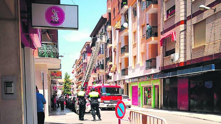 Susto por un incendio en Linares Susto por un incendio en Linares