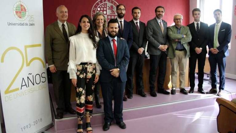 Más de 15.000 razones para existir Más de 15.000 razones para existir