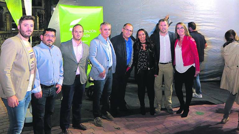 Un planetario itinerante por el cielo limpio Un planetario itinerante por el cielo limpio
