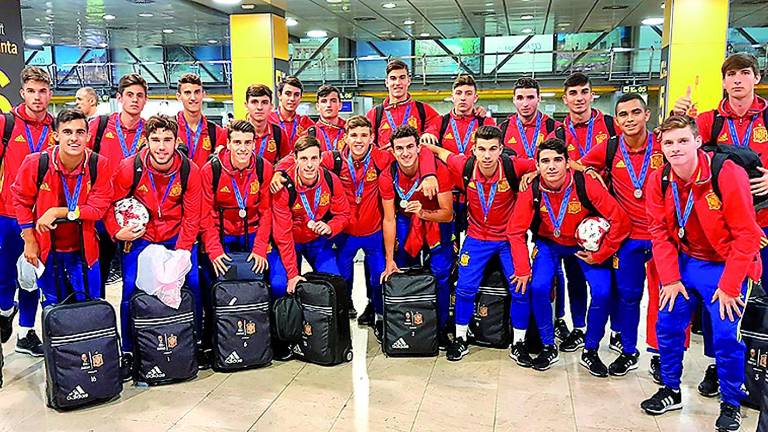 Nacho Díaz cierra un brillante ciclo en la selección sub 17