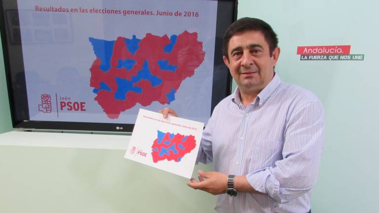 Reyes valora la contribución del PSOE de Jaén para contener el “sorpasso” de Unidos Podemos Reyes valora la contribución del PSOE de Jaén para contener el “sorpasso” de Unidos Podemos