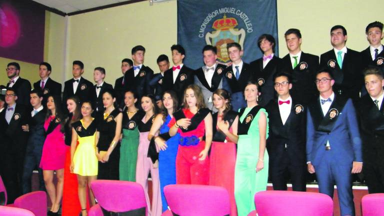 Graduación por todo lo alto en el colegio Miguel Castillejo Graduación por todo lo alto en el colegio Miguel Castillejo