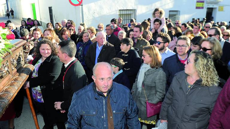 Gritos que curan la garganta Gritos que curan la garganta
