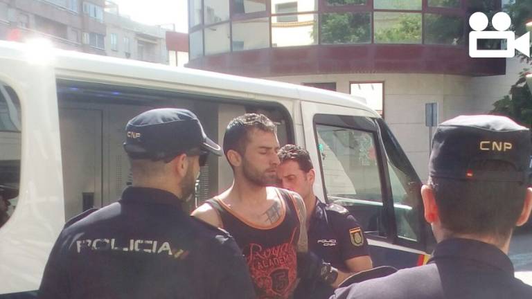 Prisión para los dos detenidos por el crimen de Magalhaes Prisión para los dos detenidos por el crimen de Magalhaes