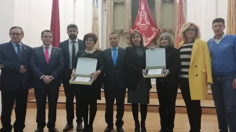 El Ayuntamiento entrega los Romeros de Oro y del Año