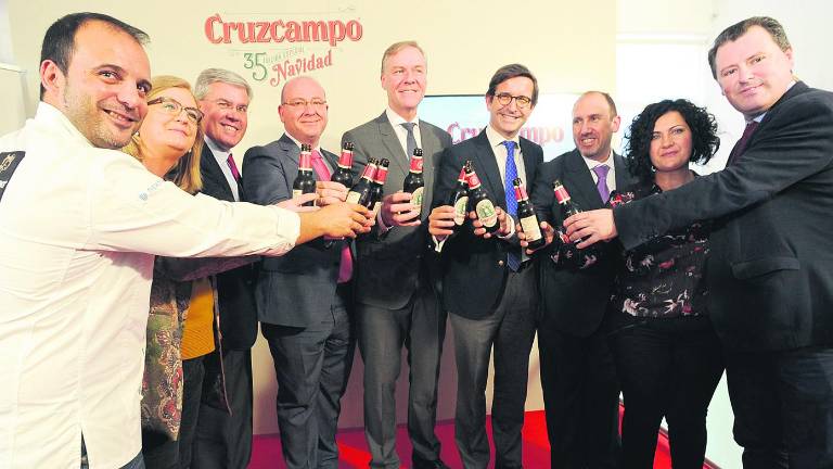 Heineken amplía la fábrica de La Imora para envasar cerveza en lata Heineken amplía la fábrica de La Imora para envasar cerveza en lata