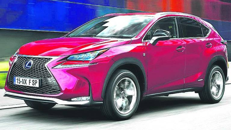 Lexus NX 300 H: El híbrido que ofrece comodidad y espacio flexible