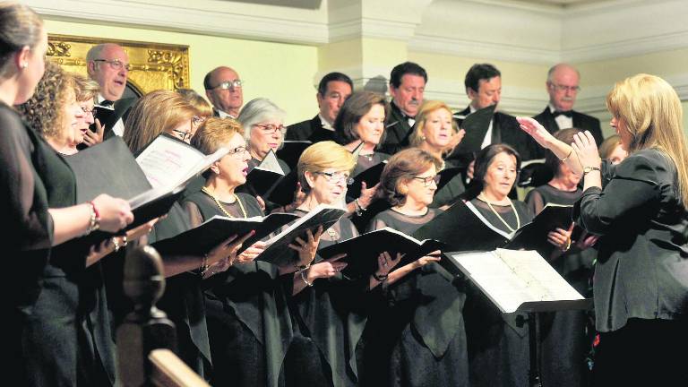 Tributo a “La Económica” por una labor cultural de 230 años