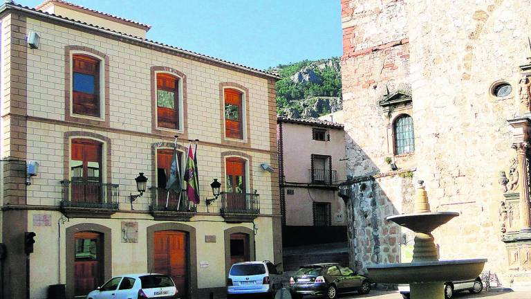 Los ayuntamientos rebajan su deuda en 24 millones Los ayuntamientos rebajan su deuda en 24 millones