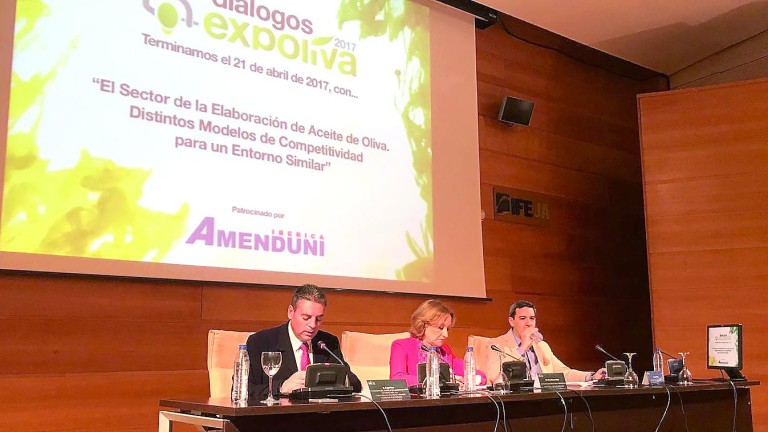 La Junta recupera el “sueño” de una IGP para el aceite jiennense
