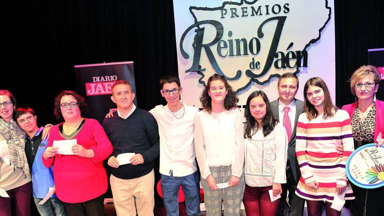 Hombres y mujeres que hacen más fuerte el corazón jiennense Hombres y mujeres que hacen más fuerte el corazón jiennense