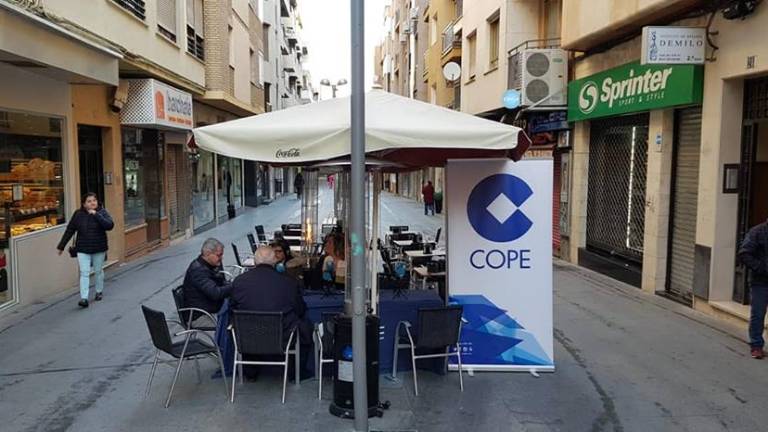 Cope lleva el Día de la Radio hasta el centro de la ciudad