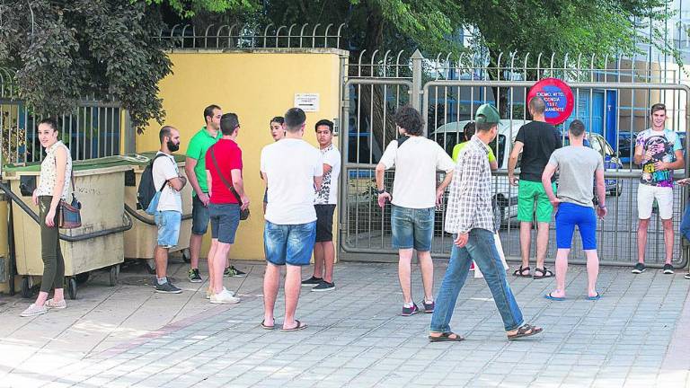 El atasco de las autoescuelas