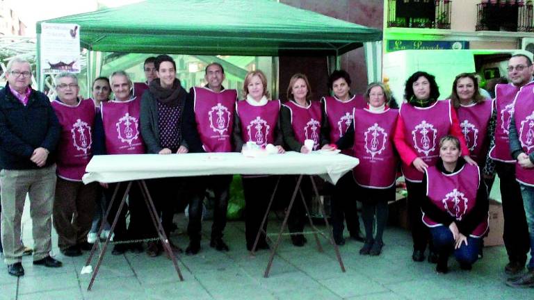 Chocolatada solidaria de todas las cofradías Chocolatada solidaria de todas las cofradías