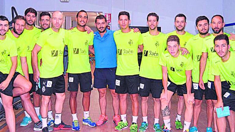 El Jaén FS incorpora de patrocinador al grupo Luis Piña y sigue con Aquagym El Jaén FS incorpora de patrocinador al grupo Luis Piña y sigue con Aquagym
