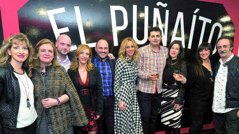 Inauguración de “El Puñaíto” en Jaén entre socios y amigos Inauguración de “El Puñaíto” en Jaén entre socios y amigos