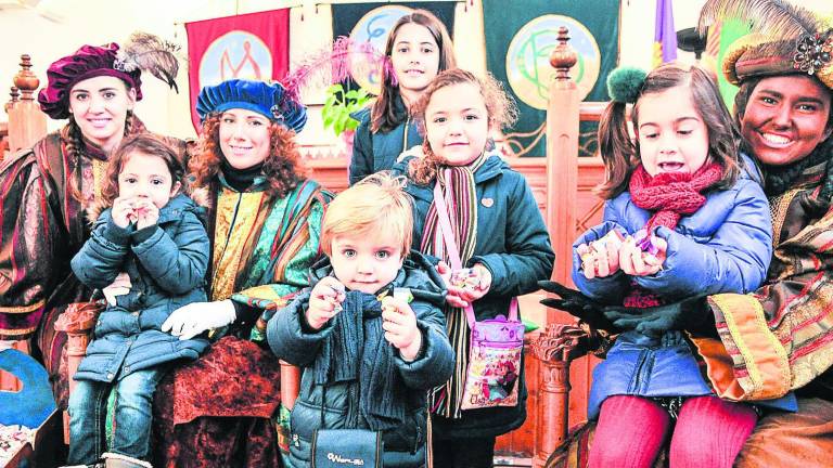 Los Reyes ya saben lo que quieren los niños buenos Los Reyes ya saben lo que quieren los niños buenos