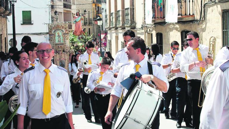 Los vecinos, junto a la Asunción