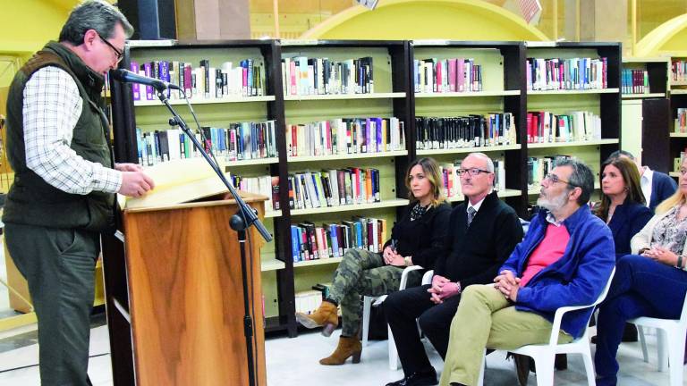 Don Quijote y Sancho Panza inauguran la Fiesta del Libro