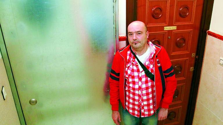 Denuncia que un banco le ha tapiado su piso “por error” Denuncia que un banco le ha tapiado su piso “por error”