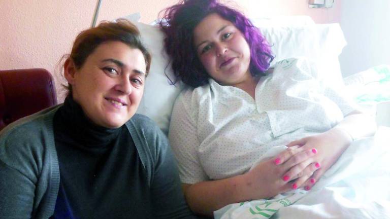 Una mujer da a luz sola en su casa y de manera inesperada Una mujer da a luz sola en su casa y de manera inesperada