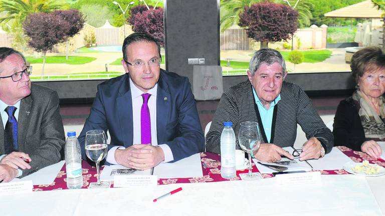 Libertad y respeto como “guía” de las decisiones Libertad y respeto como “guía” de las decisiones