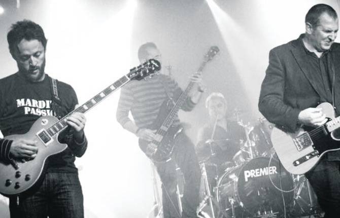ROCK. El grupo ubetense Mardita, que vuelve a los escenarios tras un largo parón, en una de sus actuaciones. ROCK. El grupo ubetense Mardita, que vuelve a los escenarios tras un largo parón, en una de sus actuaciones.
