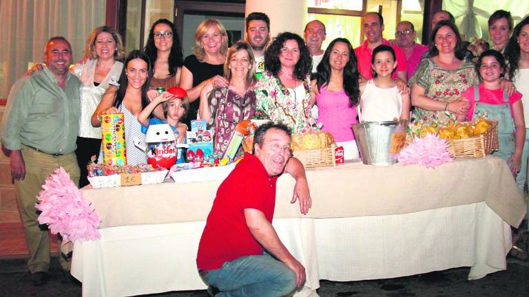 El estreno de la “Shopping Night” ilusiona a los vecinos El estreno de la “Shopping Night” ilusiona a los vecinos