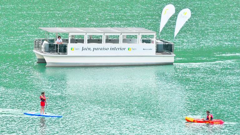El Tranco, nominado al mejor producto de Turismo Activo El Tranco, nominado al mejor producto de Turismo Activo