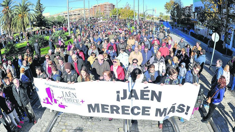 “Jaén merece más” llevará su reivindicación al Parlamento