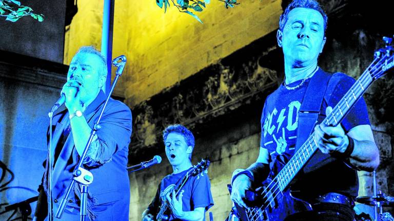Una noche con sonido y sabor al rock de toda la vida Una noche con sonido y sabor al rock de toda la vida