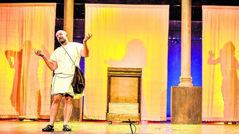 La sátira conquista al público en las tablas del Darymelia La sátira conquista al público en las tablas del Darymelia