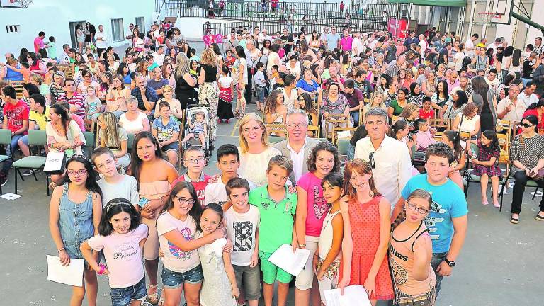 El “Peñamefécit” se despide tras 57 años de enseñanza El “Peñamefécit” se despide tras 57 años de enseñanza