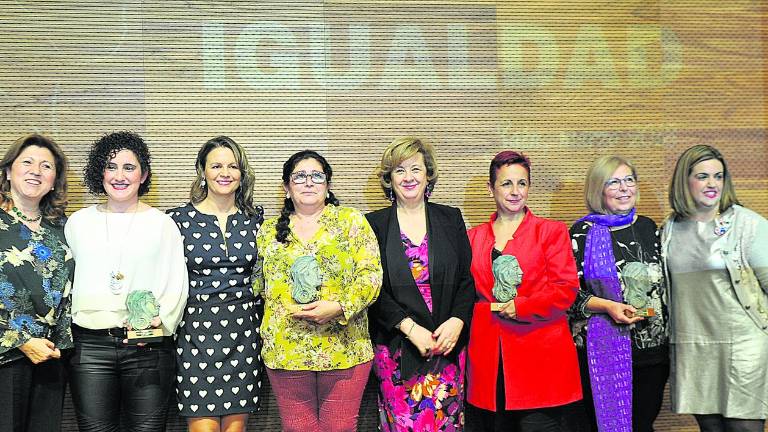 Referentes para mantener un compromiso en femenino Referentes para mantener un compromiso en femenino