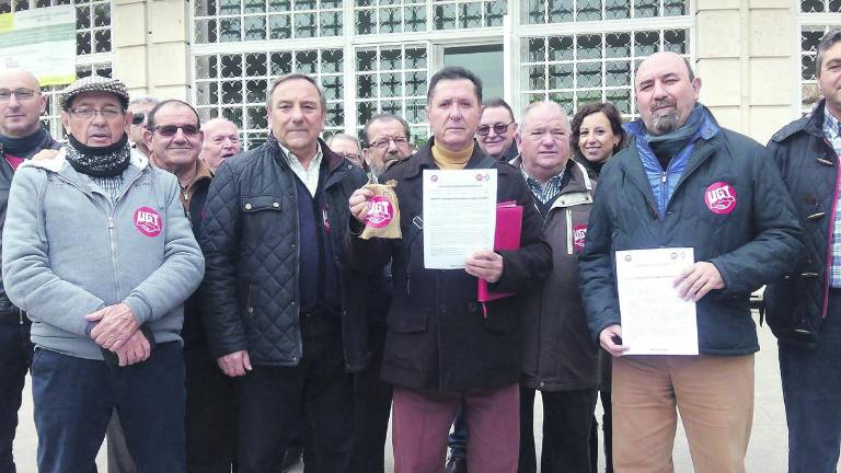 Jubilados defienden el poder adquisitivo de sus pensiones Jubilados defienden el poder adquisitivo de sus pensiones
