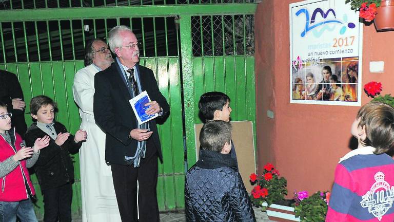 Doscientos años de pedagogía marista por todo el mundo Doscientos años de pedagogía marista por todo el mundo