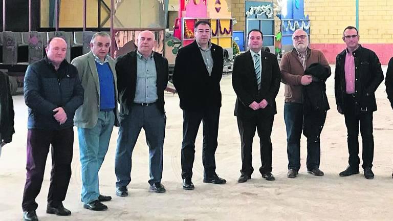 Ilusión por el proyecto de la nave de pistachos de Navas Ilusión por el proyecto de la nave de pistachos de Navas