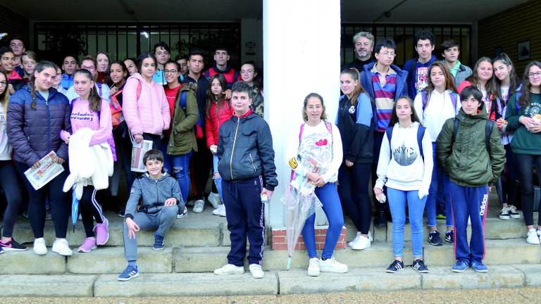 El sello de un instituto en la campiña El sello de un instituto en la campiña